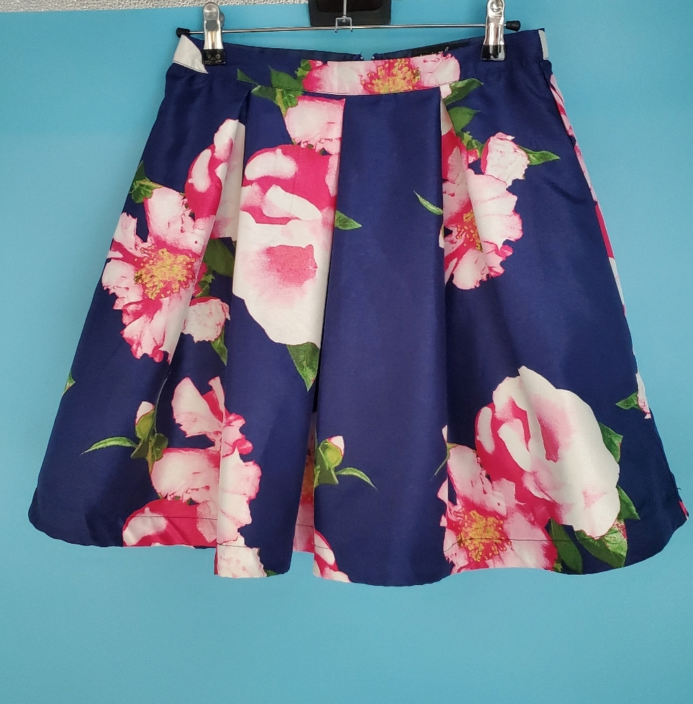 Sequin Hearts Floral Skirt Size 5 A-Line